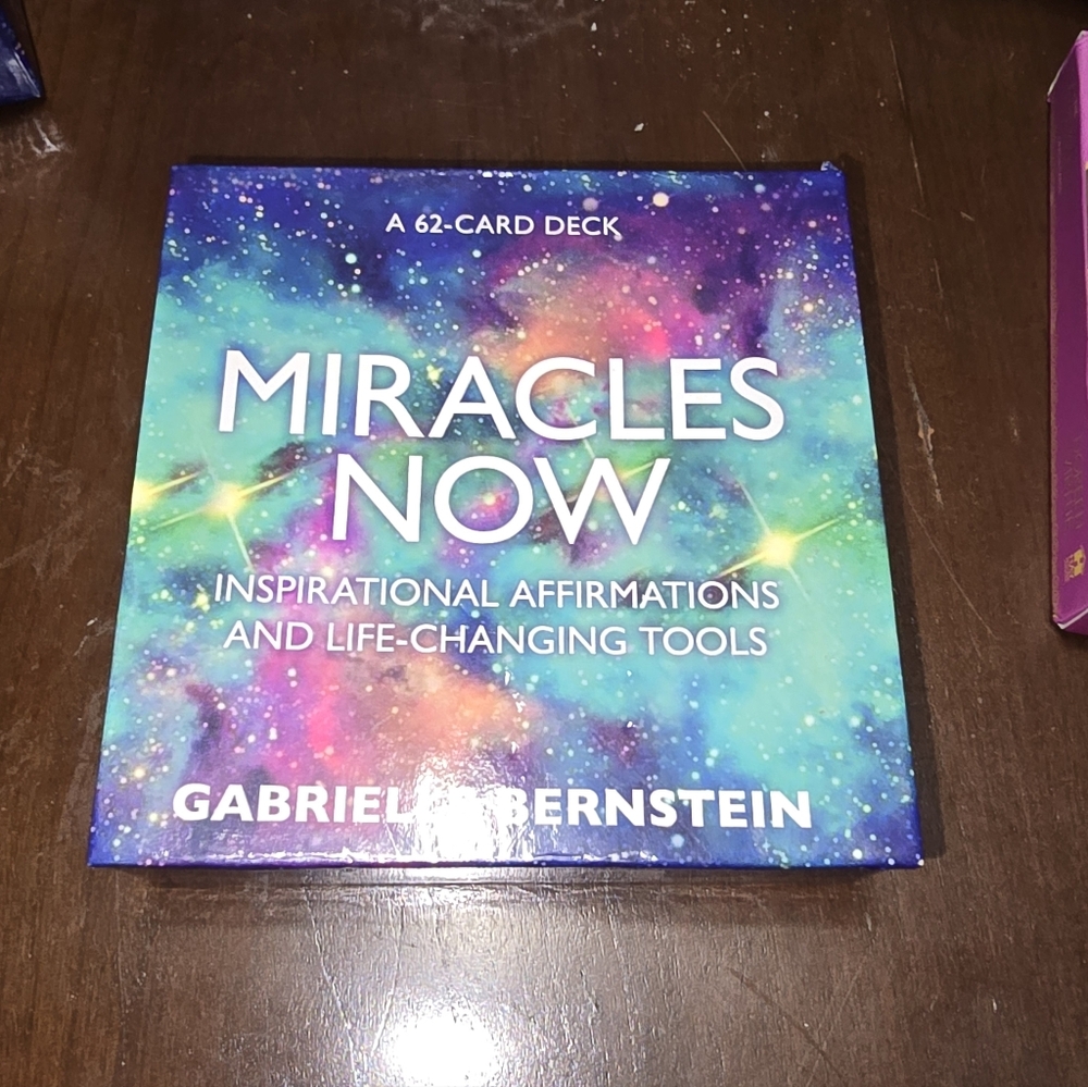 Miracles Now inspirational affirmation by Gabrielle Bernstein. 62 Card Deck